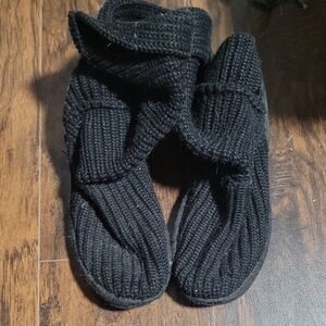 Black Knit Uggs